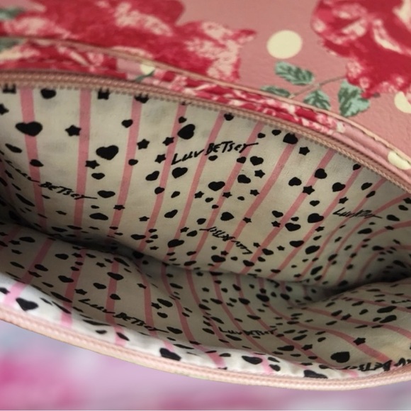 LUV BETSEY Weekender Cosmetic Bag Betsey Johnson Roses Polkadots Zebra Print - Picture 6 of 15